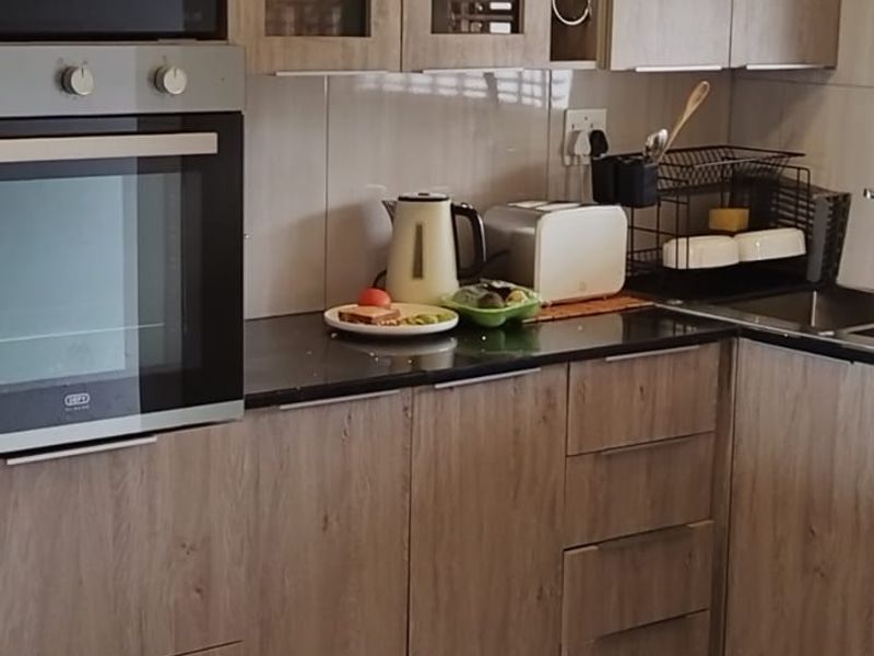 Great flat in a central area of Emalahleni - Photo 3