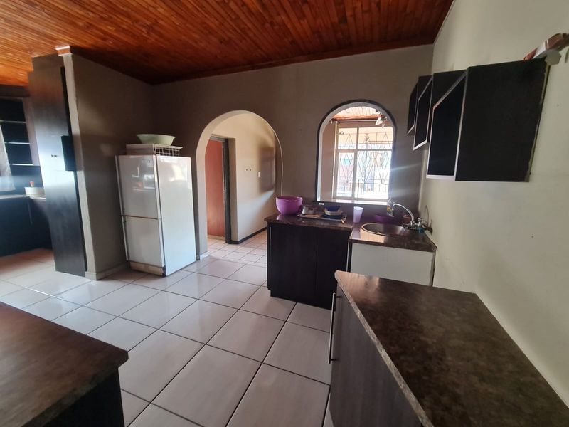 New listing in CW5 - Photo 2