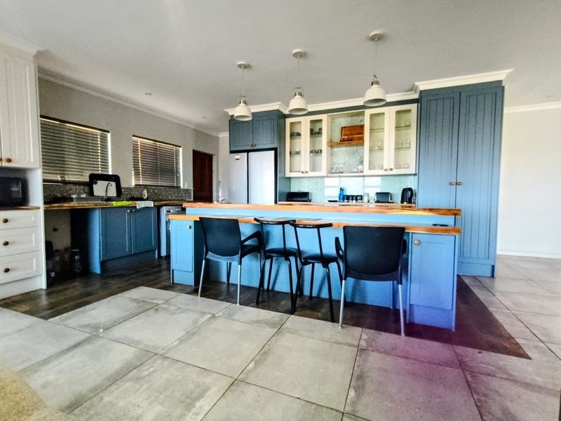 Modern family home - Photo 7