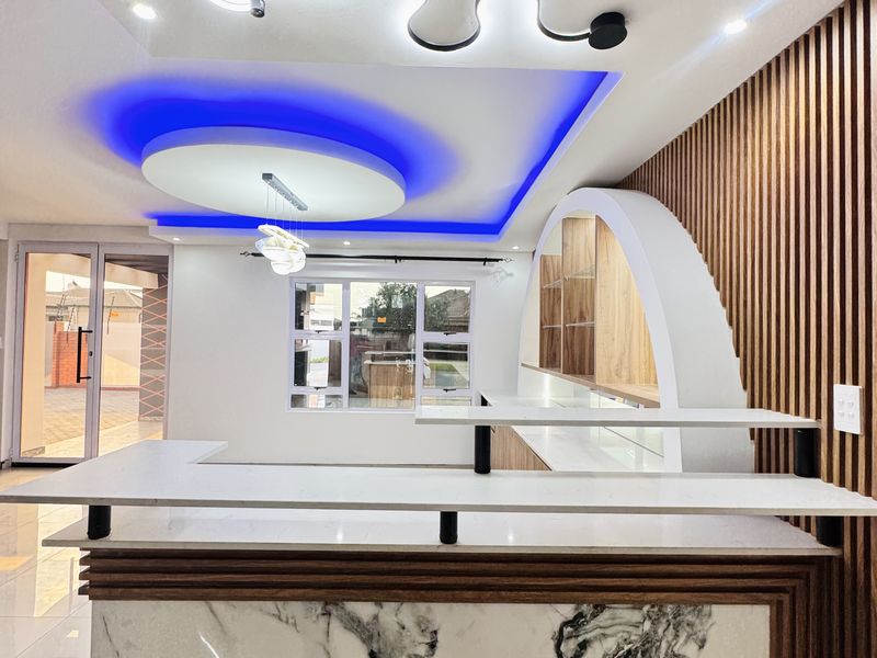 Sophisticated Family Living with Unmatched Style - Photo 5
