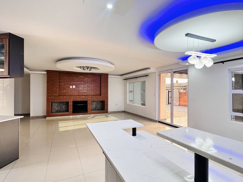 Sophisticated Family Living with Unmatched Style - Photo 6