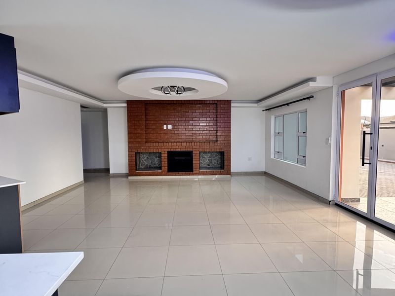 Sophisticated Family Living with Unmatched Style - Photo 7