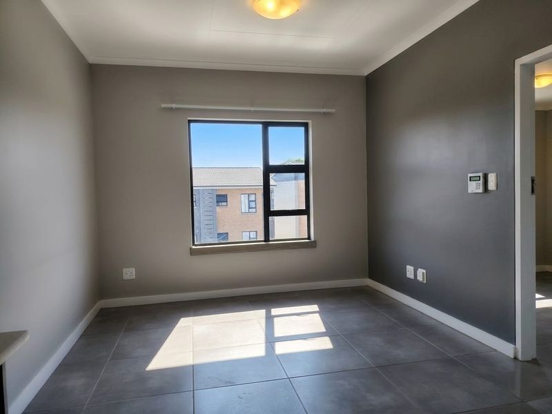 Modern 1 Bed 1 Bath FOR SALE! - Photo 2