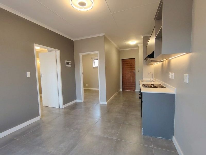 Modern 1 Bed 1 Bath FOR SALE! - Photo 4