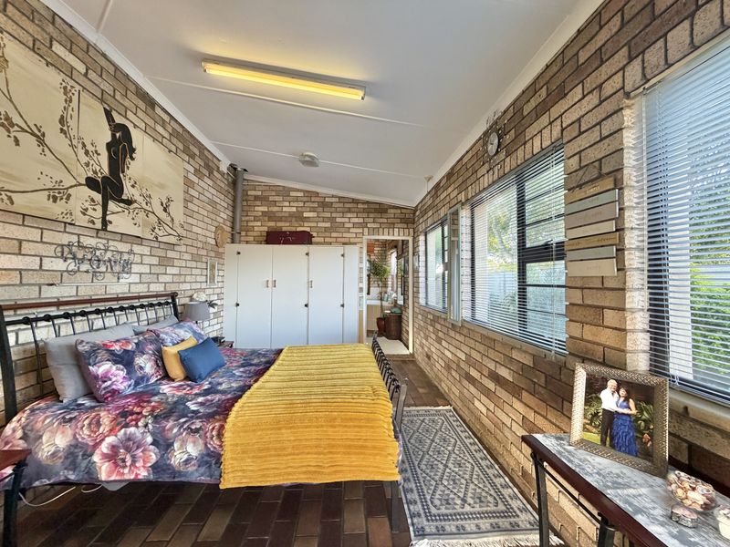Prime Location – Low Maintenance Family Home in Kabeljous - Photo 10