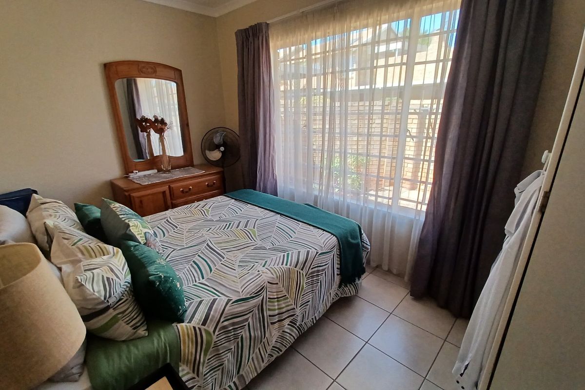 2 Bed 2 Bath Family Home for Sale - Photo 3