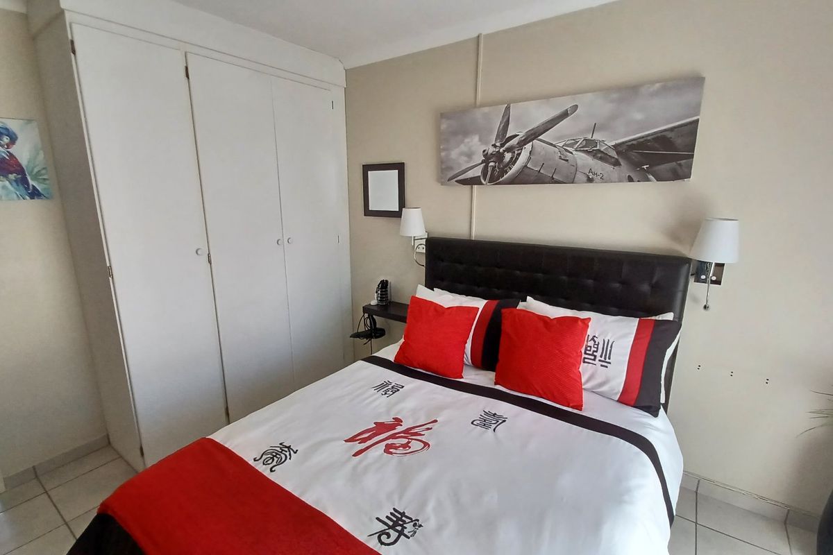 2 Bed 2 Bath Family Home for Sale - Photo 2