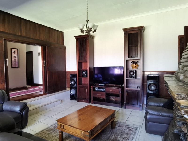 Freehold For Sale In Benoni - Photo 7
