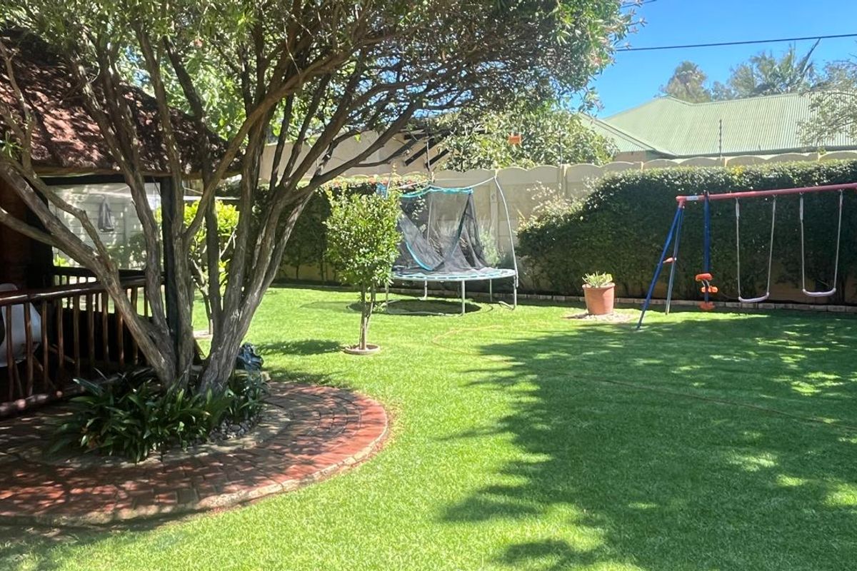 Freehold For Sale In Benoni - Photo 3