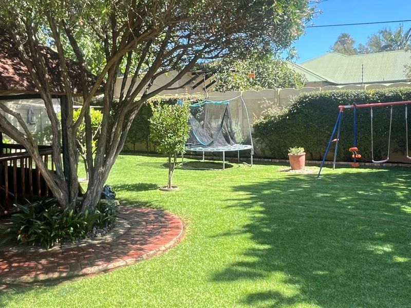 Freehold For Sale In Benoni - Photo 3