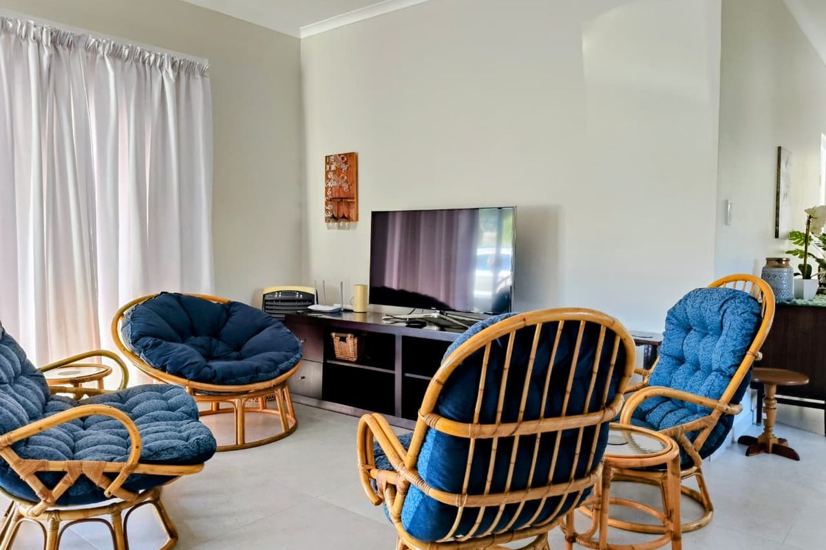 House For Sale In Jeffreys Bay - Photo 4