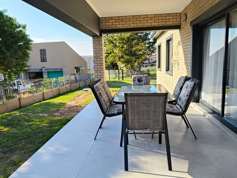 House For Sale In Jeffreys Bay - Photo 2