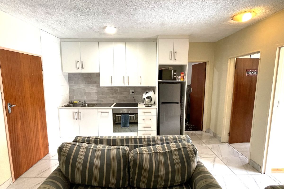 Room to Rent – Hillcrest Boulevard, Hatfield Area - Photo 2