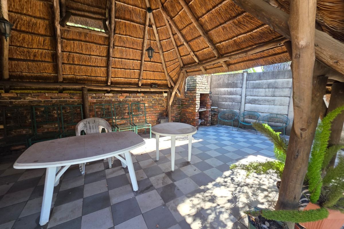 FAMILY HOME FOR SALE IN OLD VAALPARK - Photo 5
