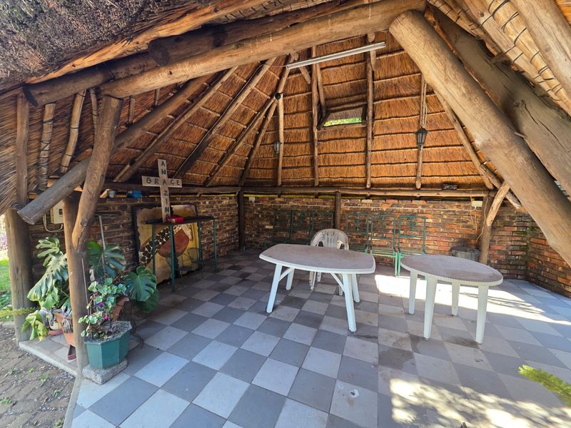 FAMILY HOME FOR SALE IN OLD VAALPARK - Photo 3