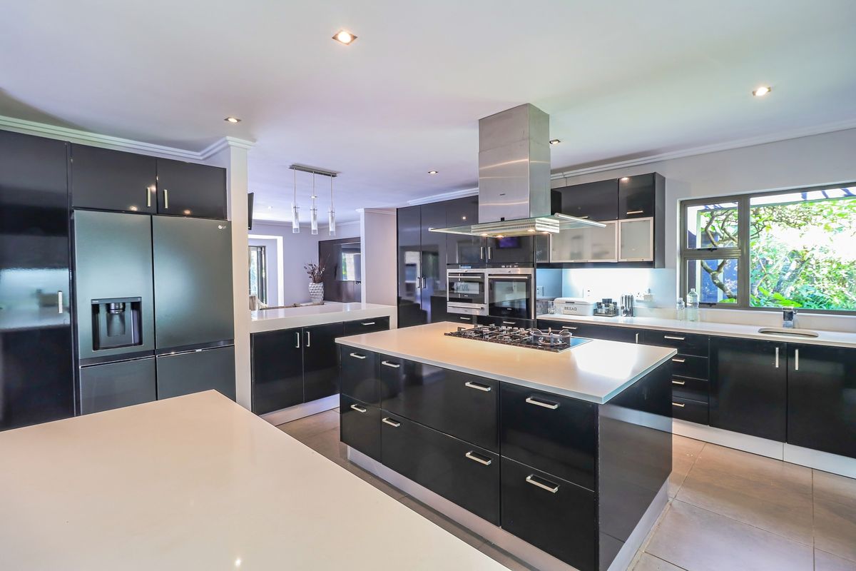 Exceptional Modern Family Residence Bryanston - Photo 4