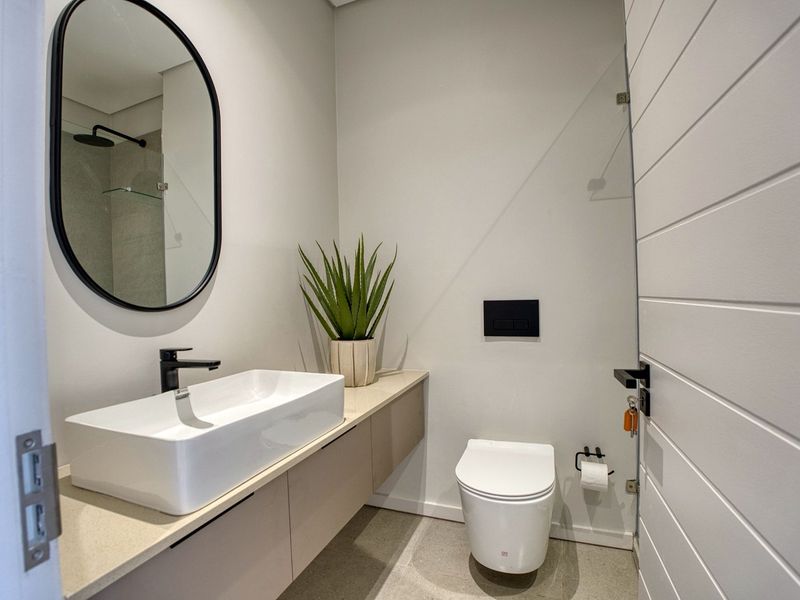 Modern Coastal Residence with Investment Potential - Photo 10