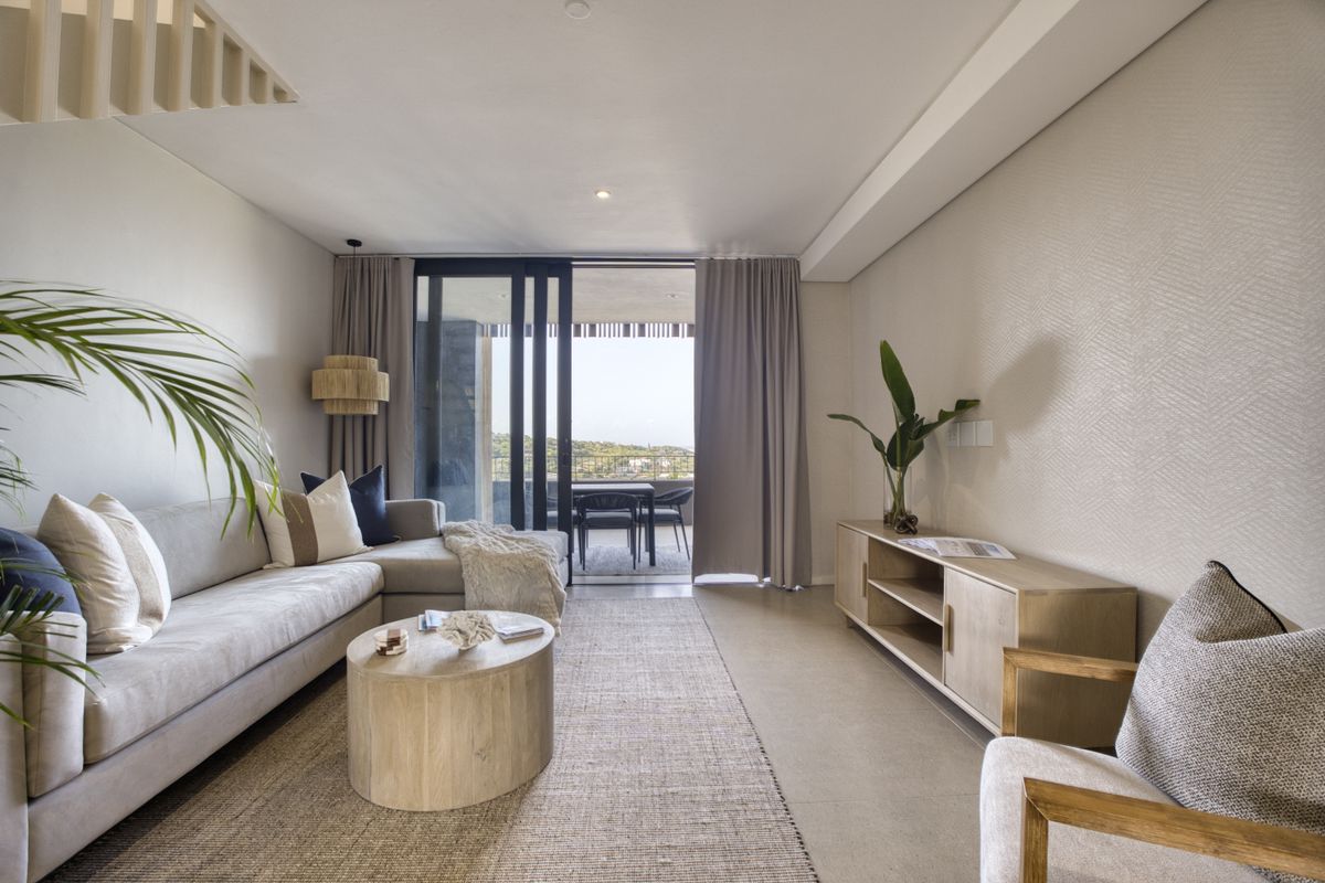 Modern Coastal Residence with Investment Potential - Photo 4