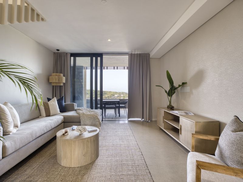 Modern Coastal Residence with Investment Potential - Photo 4
