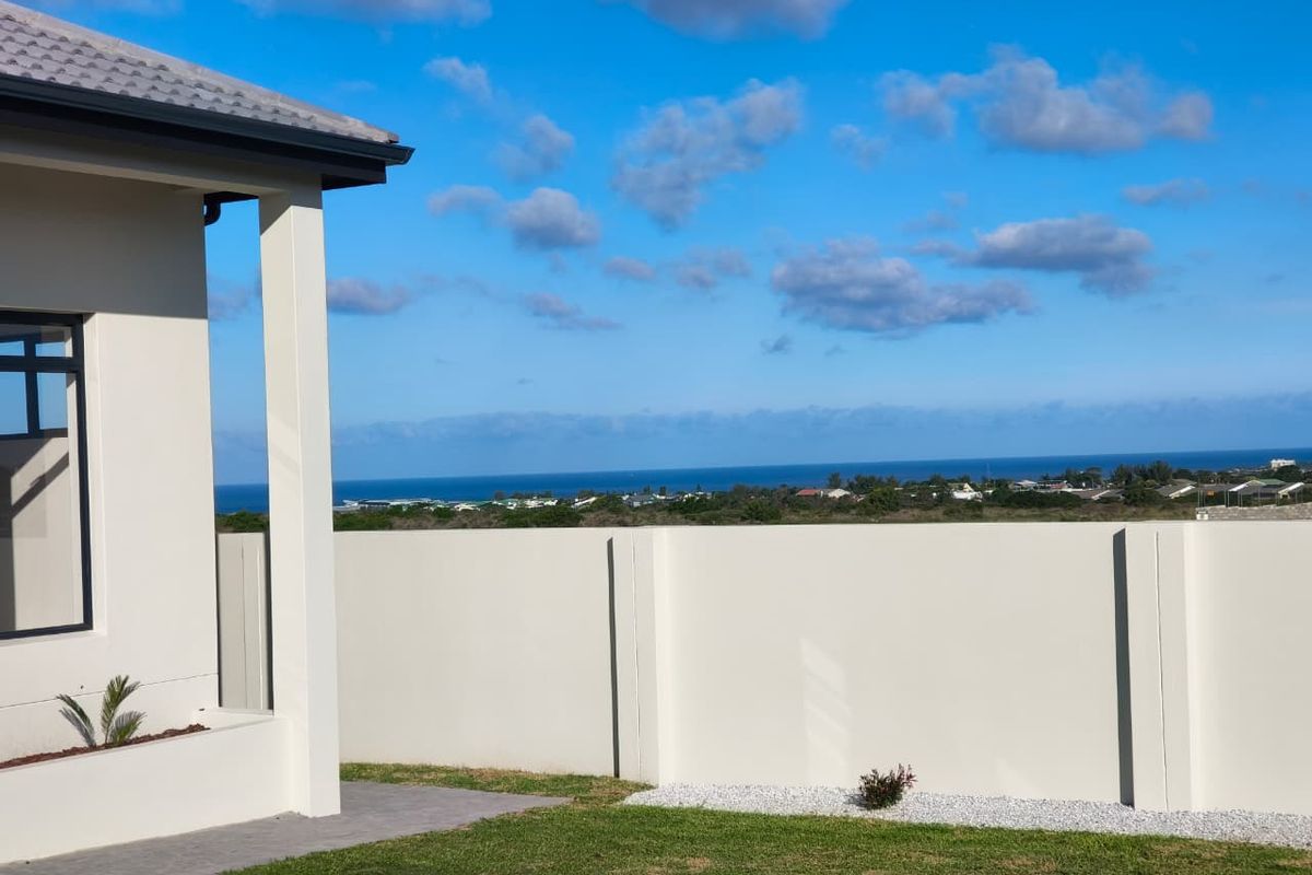 Luxury Coastal Executive Home with Sea Views & Premium Finishes - Photo 3