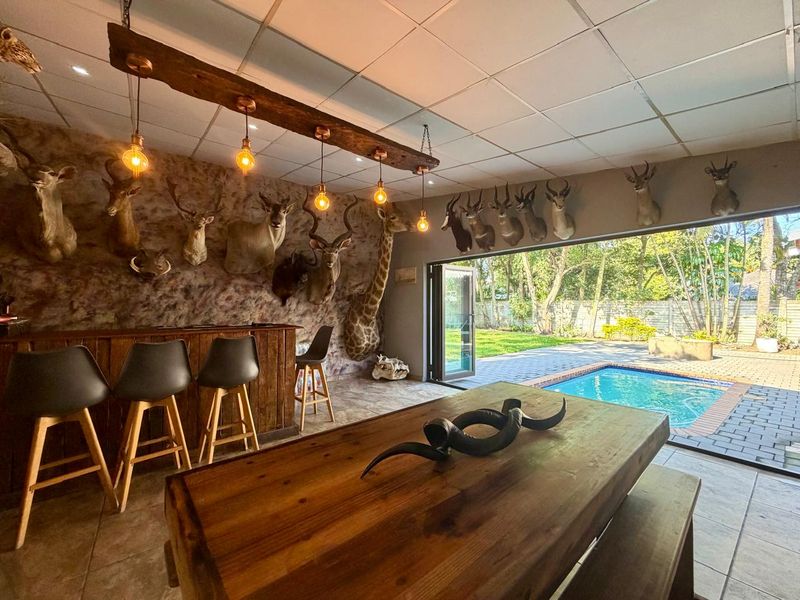 Modern 4-Bedroom Family Home in Sought-After Veld en Vlei, Richards Bay - Photo 1