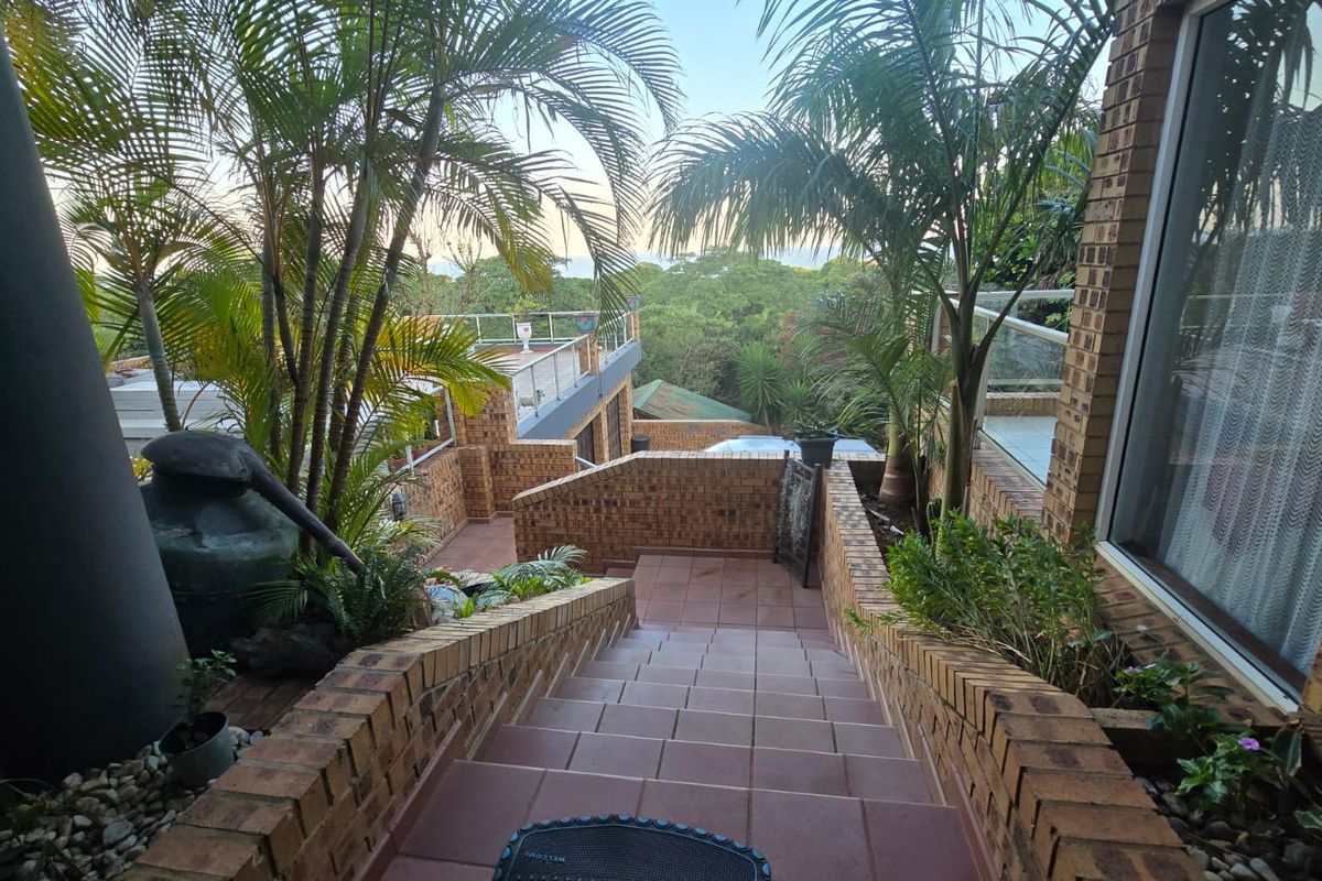 Freestanding For Sale In Ballito - Photo 2
