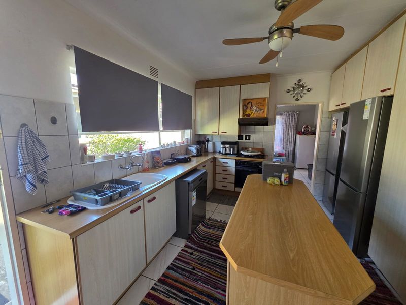 ABSOLUTE STUNNER FOR SALE IN A SOUGHT-AFTER AREA OF SASOLBURG! - Photo 10