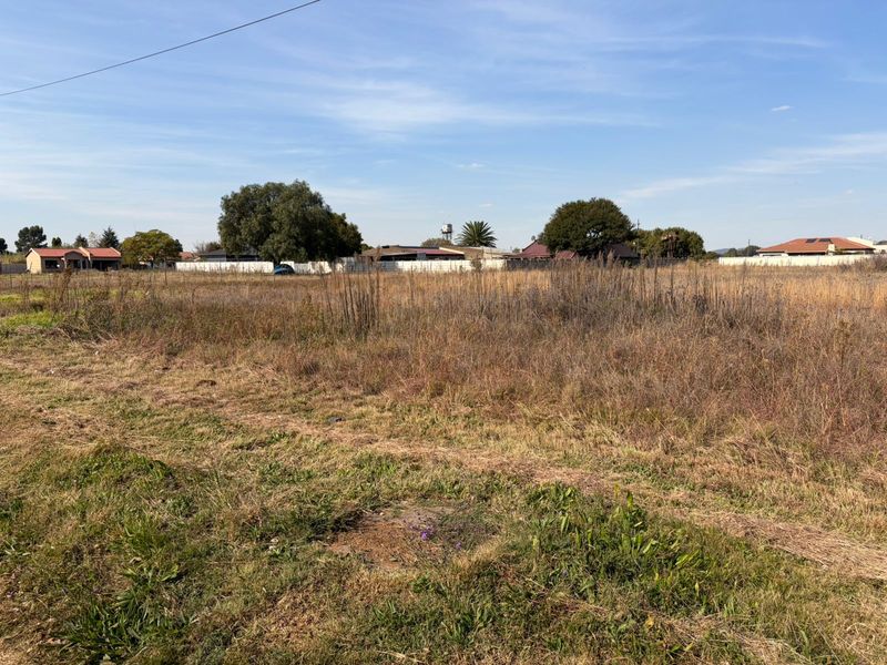 Discover an exceptional opportunity to invest in a well-positioned vacant stand situated Riversdale. - Photo 5