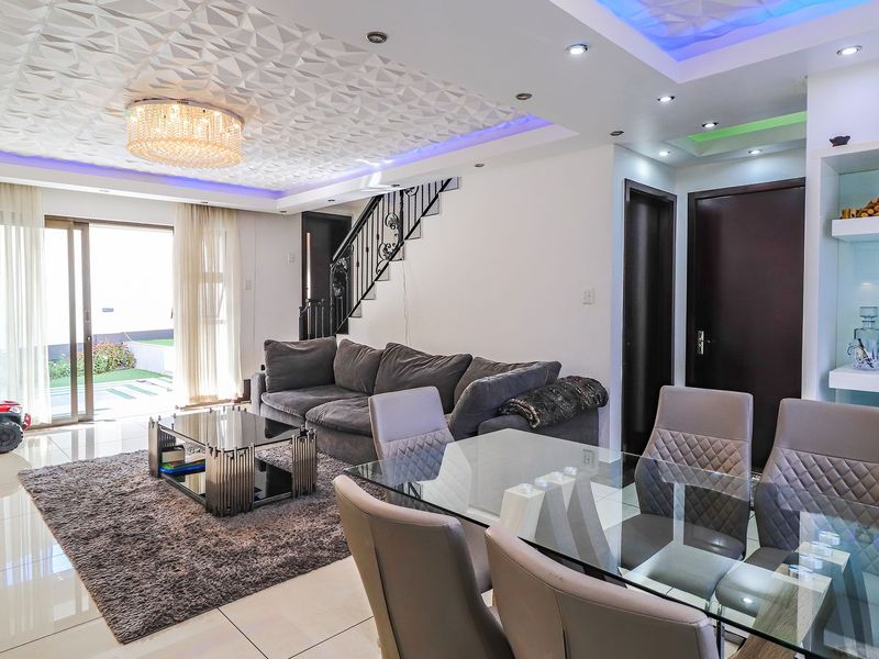 This lovely family home situated in Mont Tremblant Estate - Photo 4