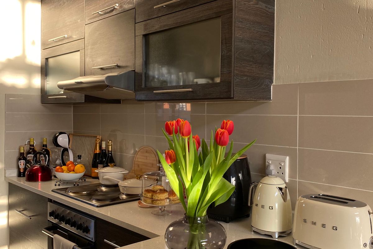 2 Bedroom Apartment - Photo 4