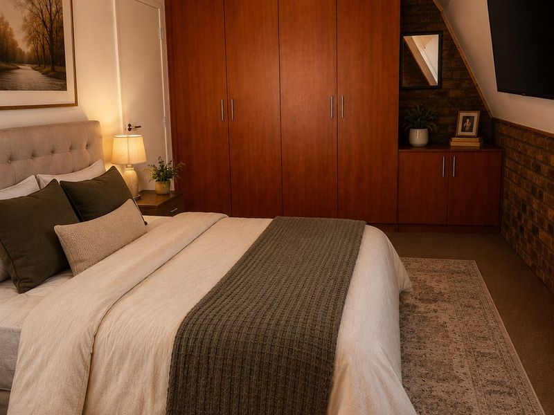 !COZY BREAKAWAY HOME – 800M FROM VAALDAM! - Photo 3