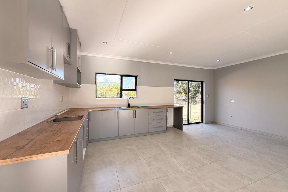 Brand New Townhouse complex in Pioneer Park - Photo 2
