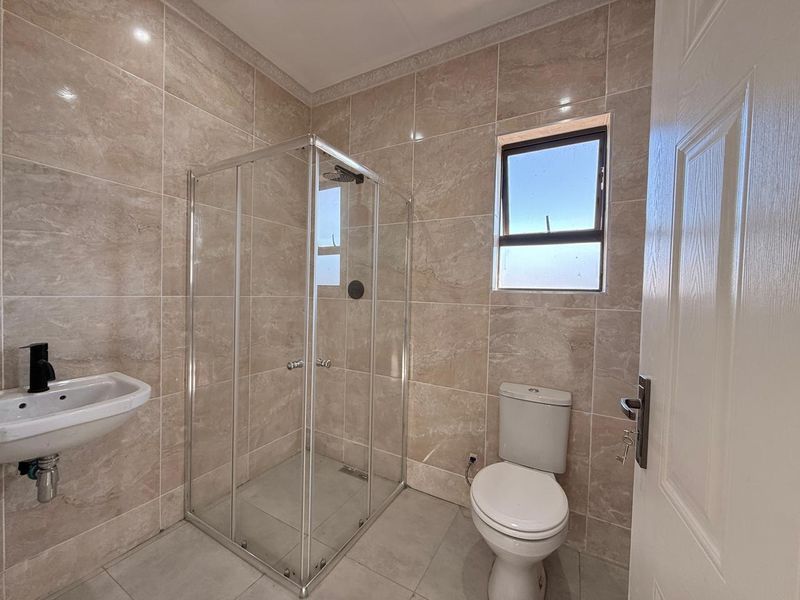 Brand New Townhouse complex in Pioneer Park - Photo 4