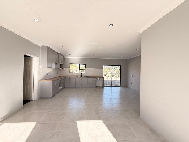 Brand New Townhouse complex in Pioneer Park - Photo 5