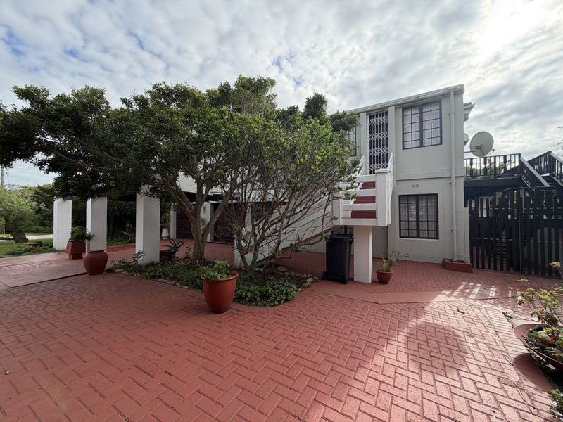 House with flat in Paradise Beach - Photo 1