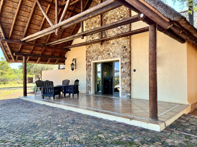 Spectacular Morkels Retreat with Elevated Pool, Panoramic Waterberg Views & Strong Rental Income - Photo 8