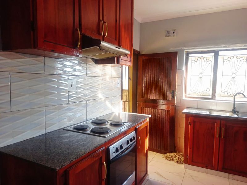 Beautiful house for sale - Photo 6