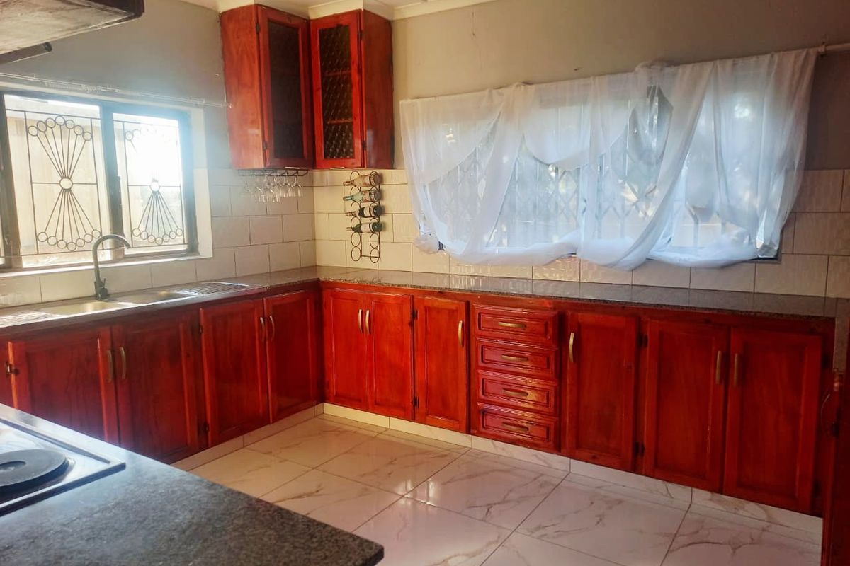 Beautiful house for sale - Photo 4