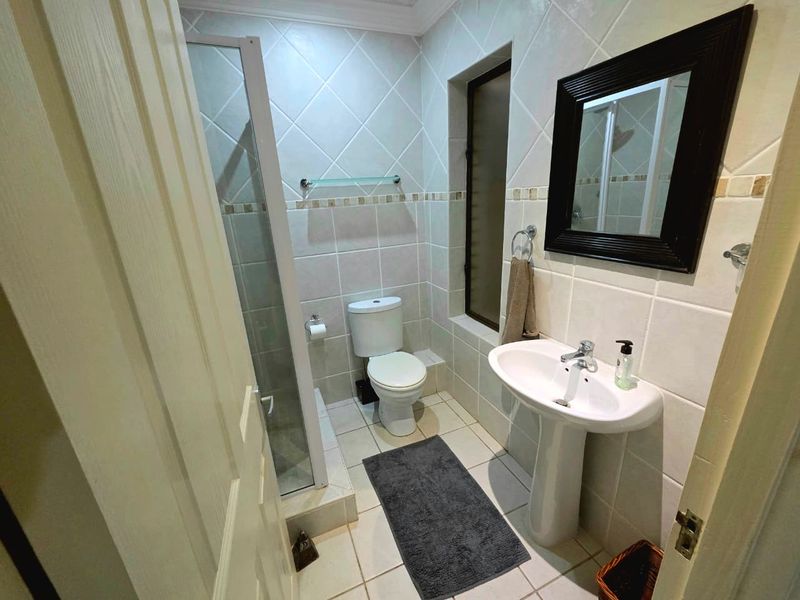 INCOME GENERATOR - JEFFREY BAY APARTMENT - Photo 10