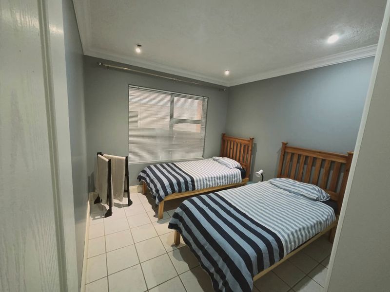 INCOME GENERATOR - JEFFREY BAY APARTMENT - Photo 8
