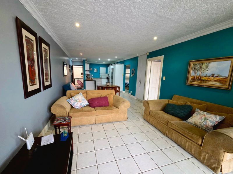INCOME GENERATOR - JEFFREY BAY APARTMENT - Photo 2