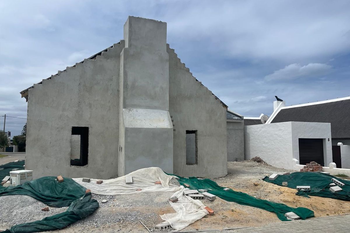 Your Dream Home Awaits in Struisbaai, Cape Agulhas! - Photo 2
