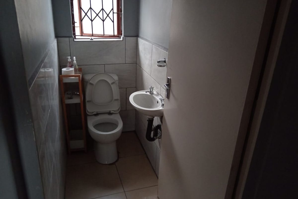 House Rental Monthly In Empangeni - Photo 2