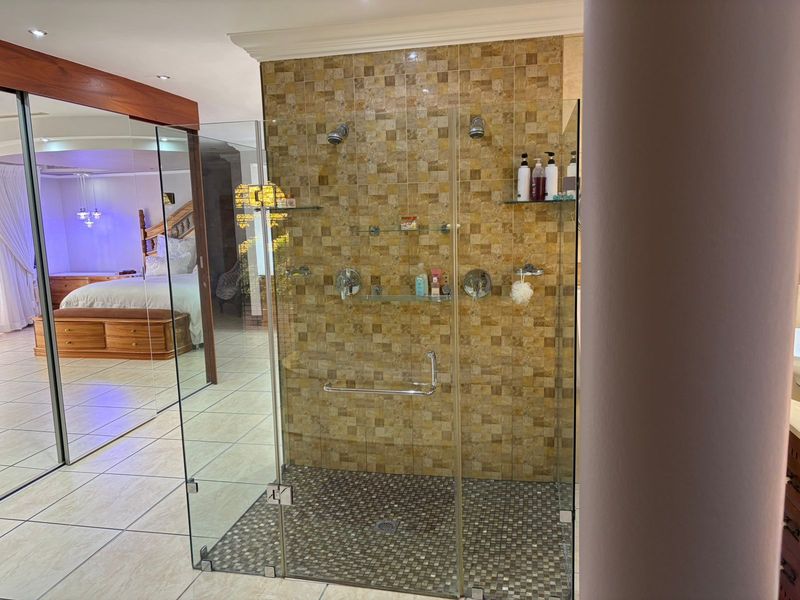 Spacious Smallholding for Sale in Impala Avenue. - Photo 5