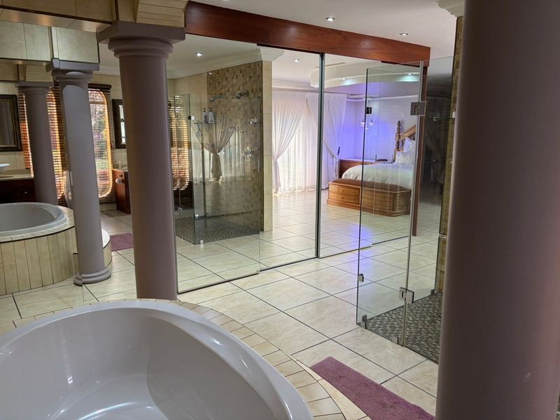 Spacious Smallholding for Sale in Impala Avenue. - Photo 4