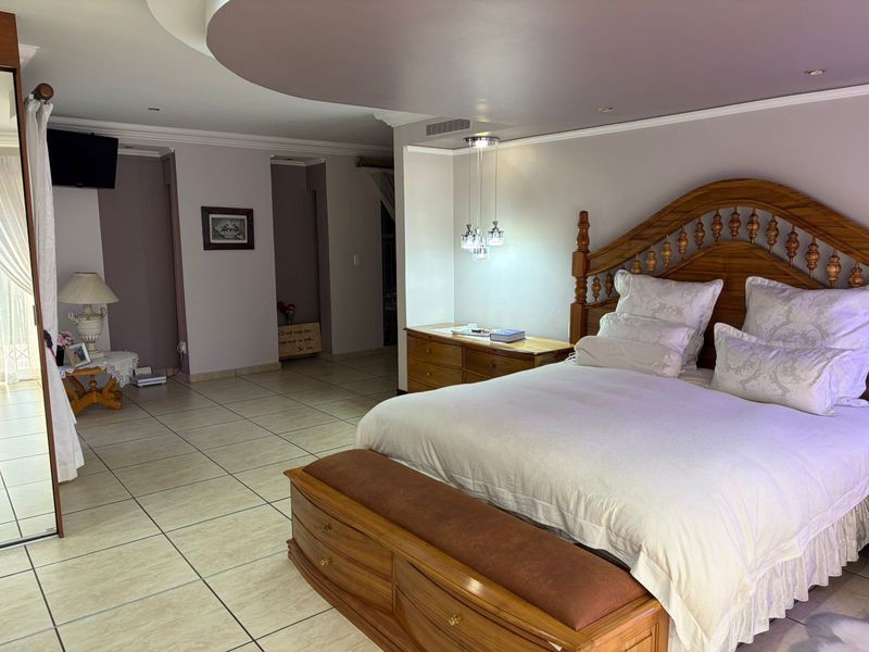 Spacious Smallholding for Sale in Impala Avenue. - Photo 10