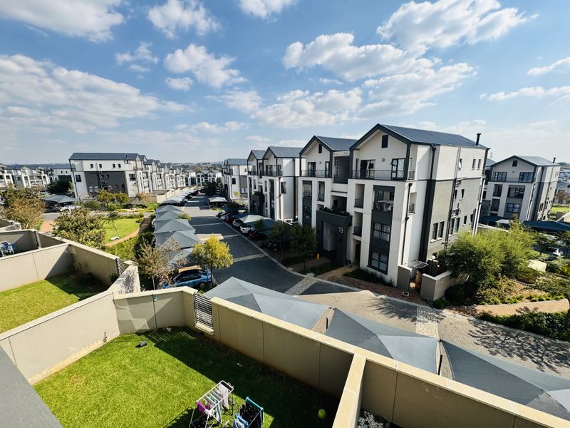 Luxury lifestyle. Exceptional convenience. Welcome to Munyaka. - Photo 9