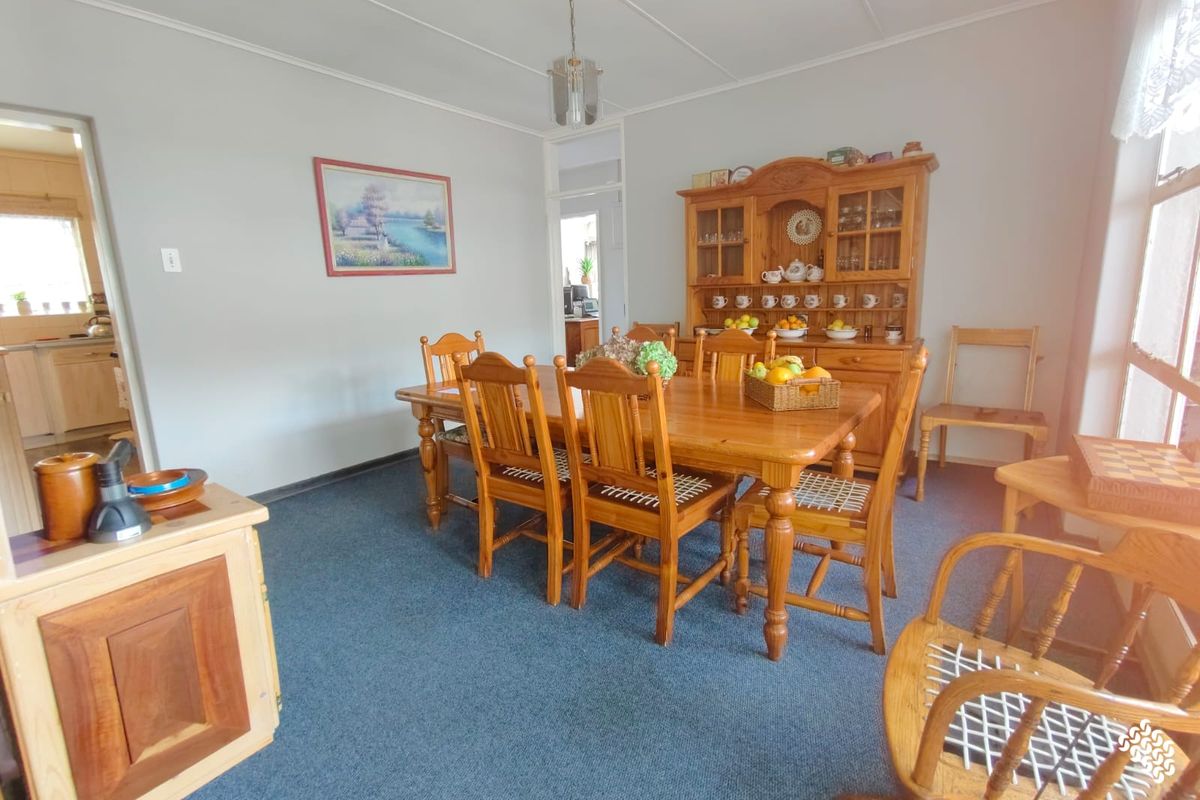 Perfect Property for the Winter - Photo 3