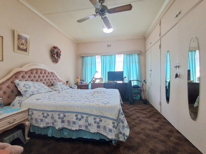 Immaculate 3-Bedroom Family Home with Spacious Flatlet – Sonland Park, Vereeniging. - Photo 10