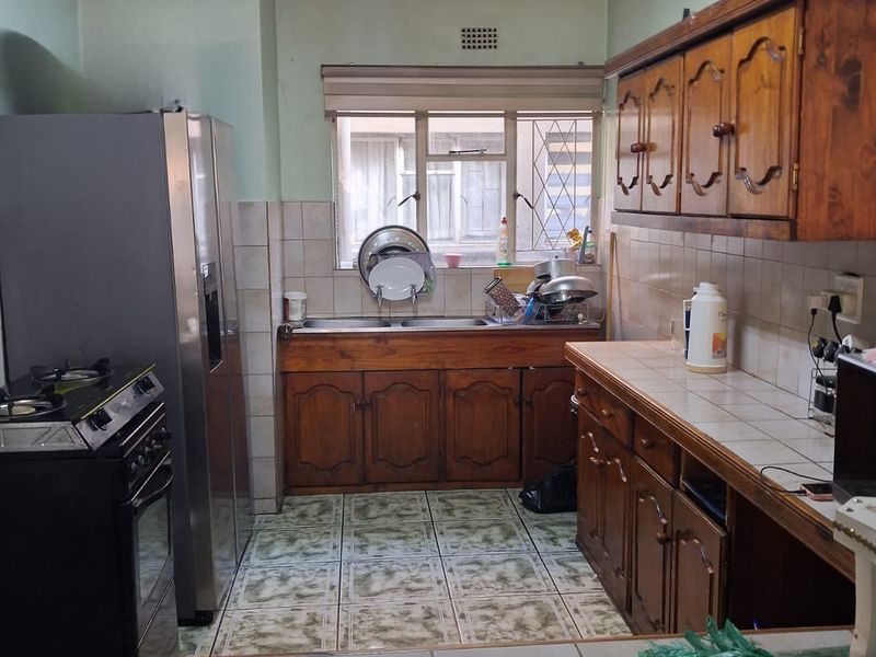 IMMACULATE 3 BEDROOM FLAT FOR SALE – VEREENIGING CENTRAL. - Photo 10